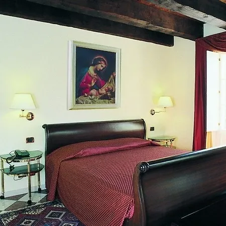Roma Imperiale Hotel 4*